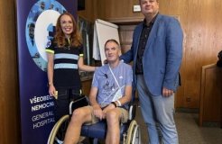 Záchrana života ve 47 minutách: Irský maratonec přežil srdeční zástavu díky ZZS HMP a ECMO týmu VFN