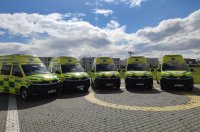 Zbarvení sanitek se má opět měnit, současná pravidla platí teprve od dubna