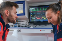 Jak vnímáte profesi zdravotnického záchranáře? Zapojte se do výzkumu LF MU, který podporuje Komora záchranářů ZZS ČR!